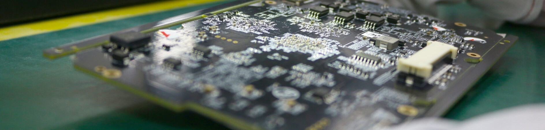 Pcb General 2048x1150 Wide